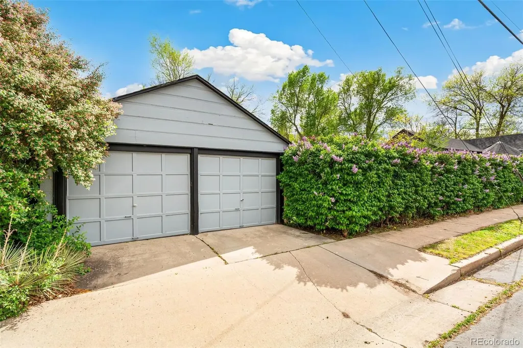 2492 N Lamar Street Edgewater CO 80214