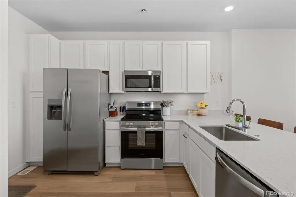 9042 Gladiola Way Arvada CO 80005