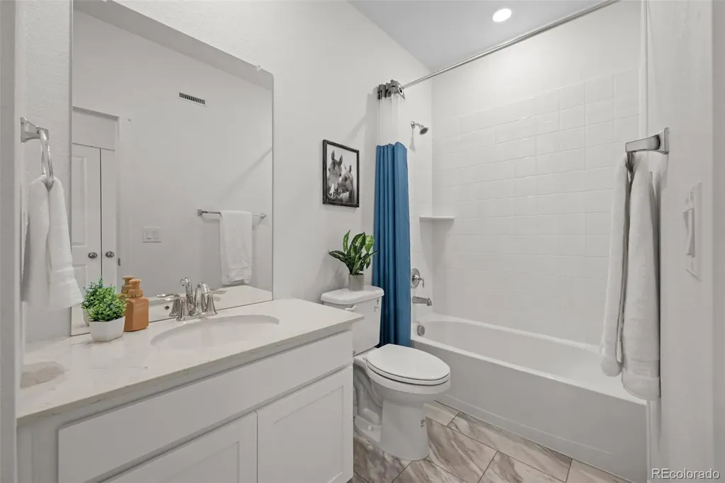 9042 Gladiola Way Arvada CO 80005