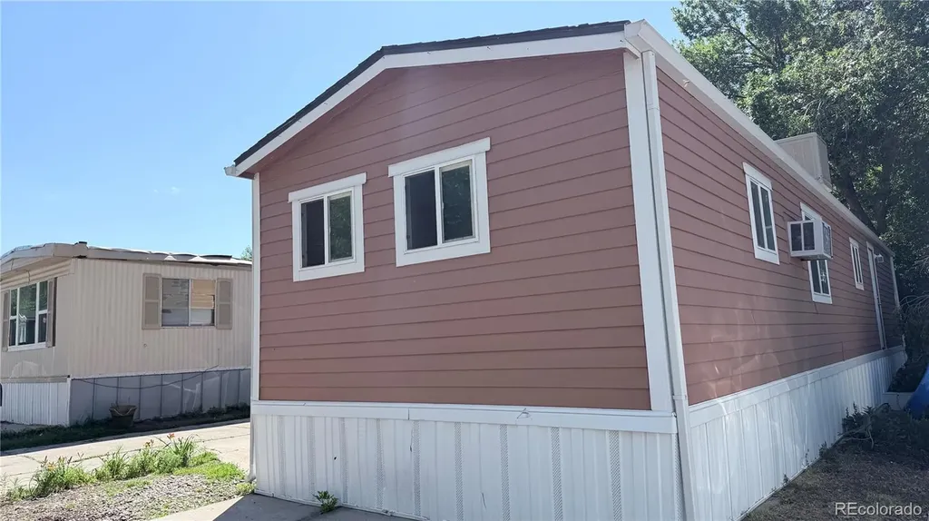 1600 Sable Boulevard Aurora CO 80011