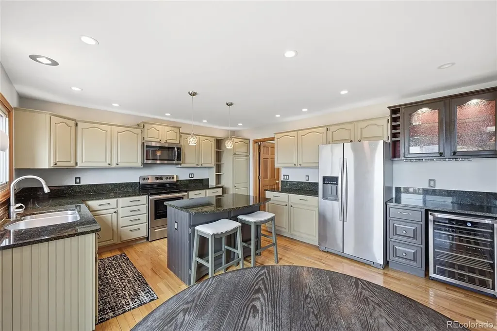 5835 S Danube Circle Aurora CO 80015