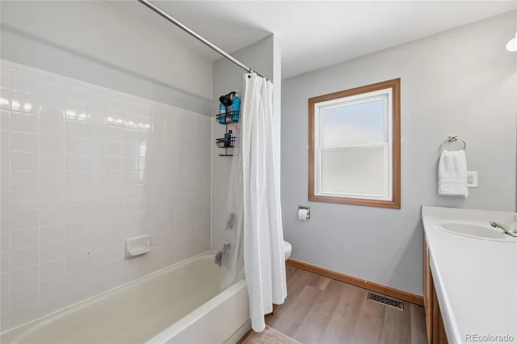 5835 S Danube Circle Aurora CO 80015