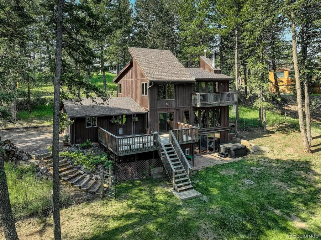 26161 Clear View Drive Golden CO 80401