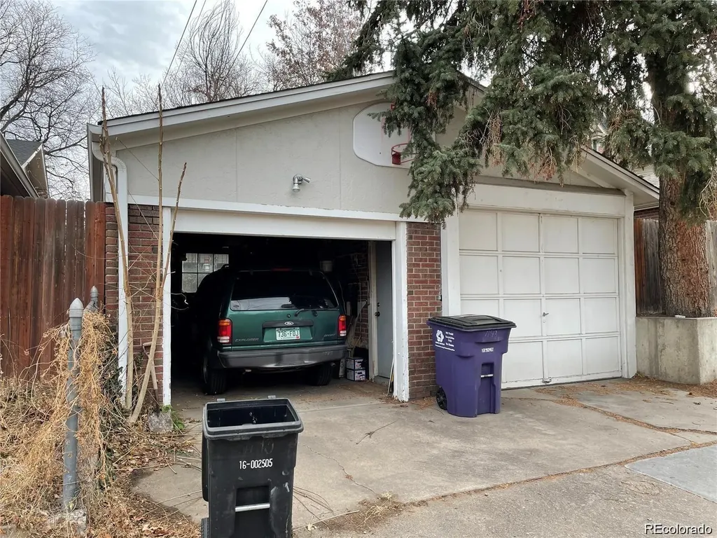 1143 S Corona Street Denver CO 80210