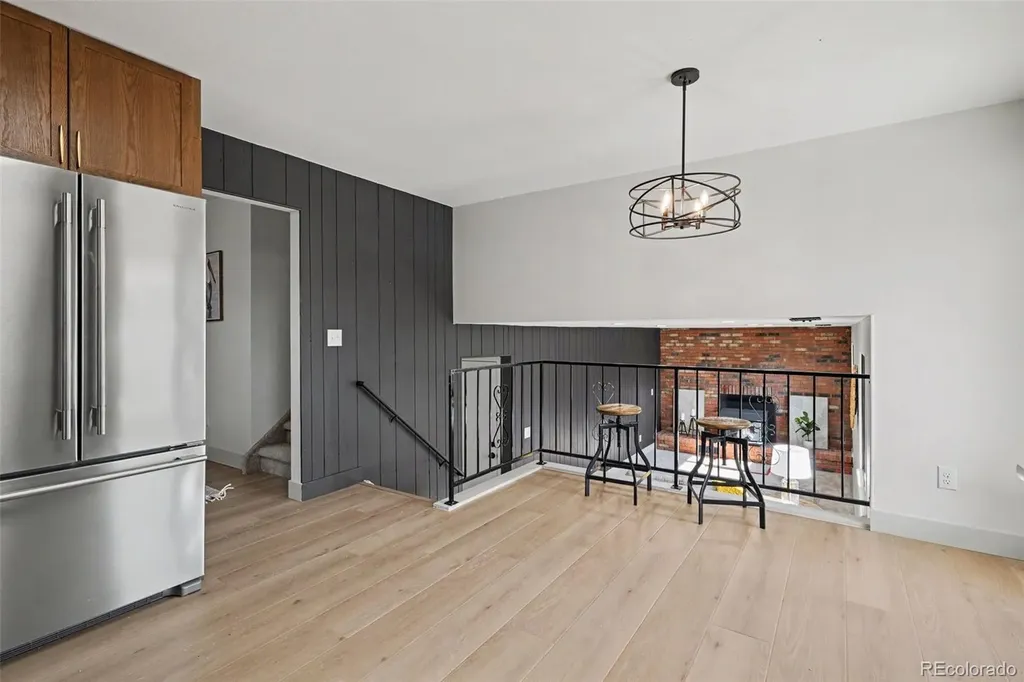 2065 S Rifle Street Aurora CO 80013