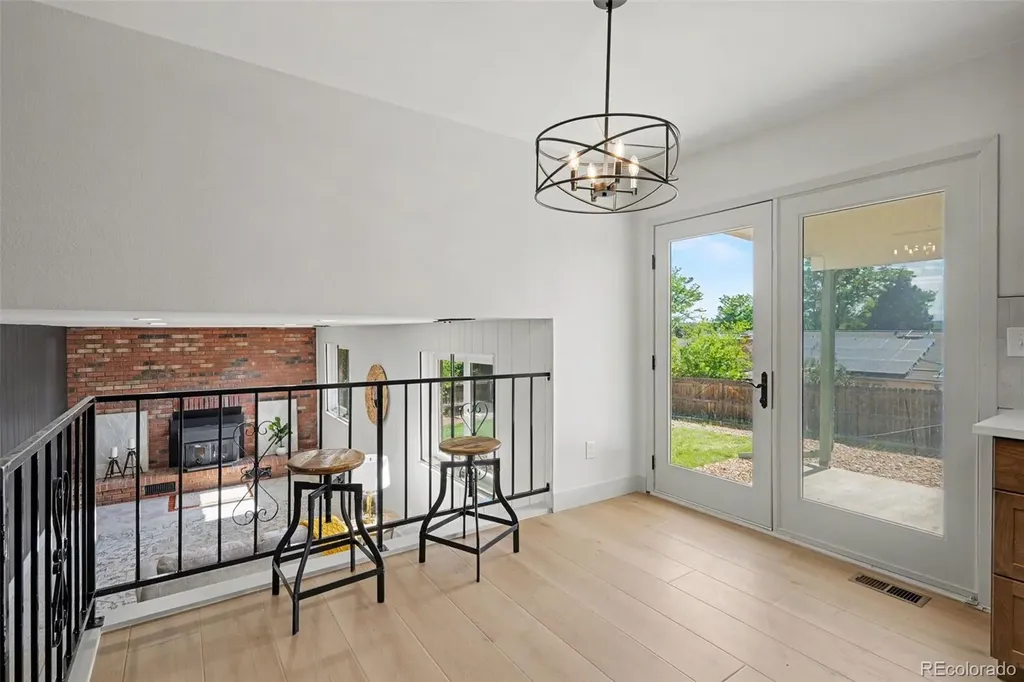 2065 S Rifle Street Aurora CO 80013