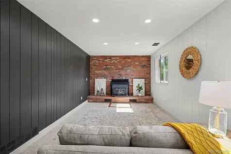 2065 S Rifle Street Aurora CO 80013