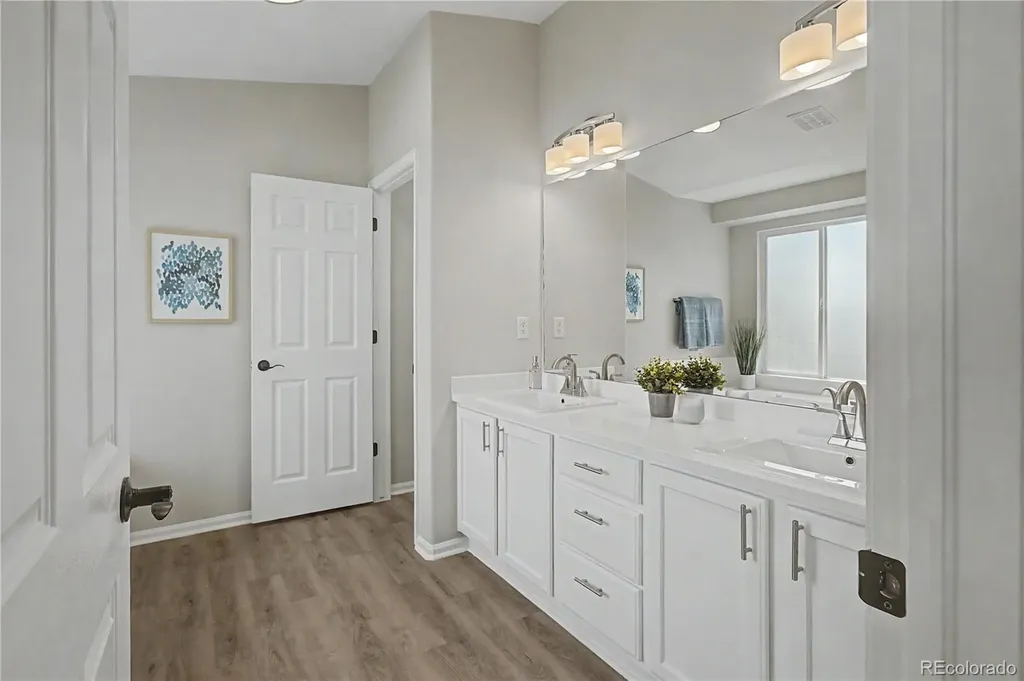 11834 Trail View Lane Parker CO 80134