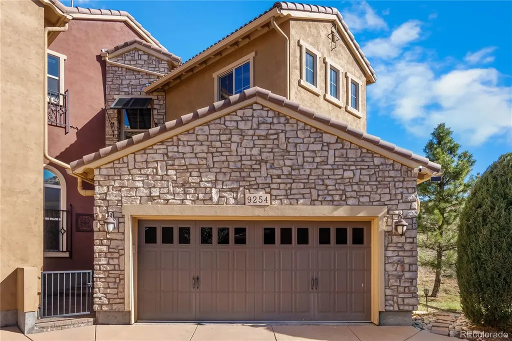 9254 Viaggio Way Highlands Ranch CO 80126