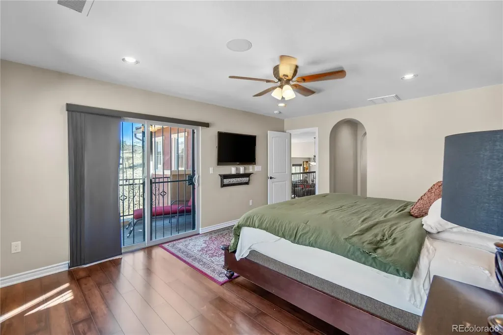 9254 Viaggio Way Highlands Ranch CO 80126