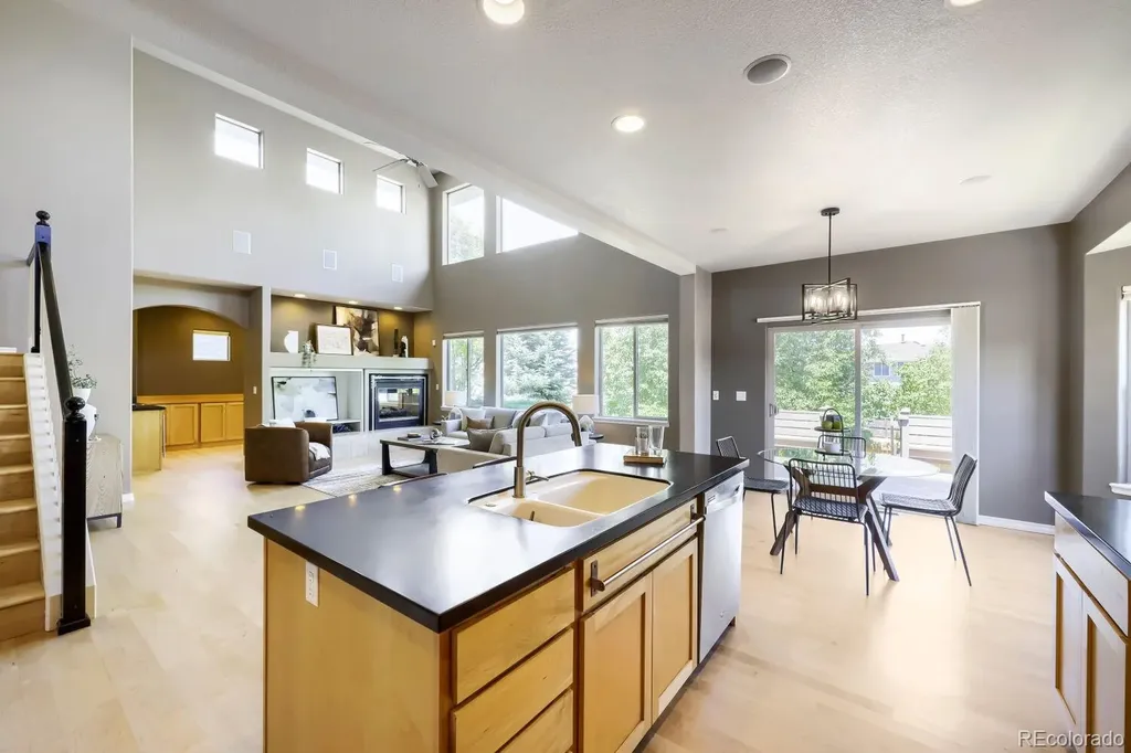 16604 Humboldt Street Thornton CO 80602