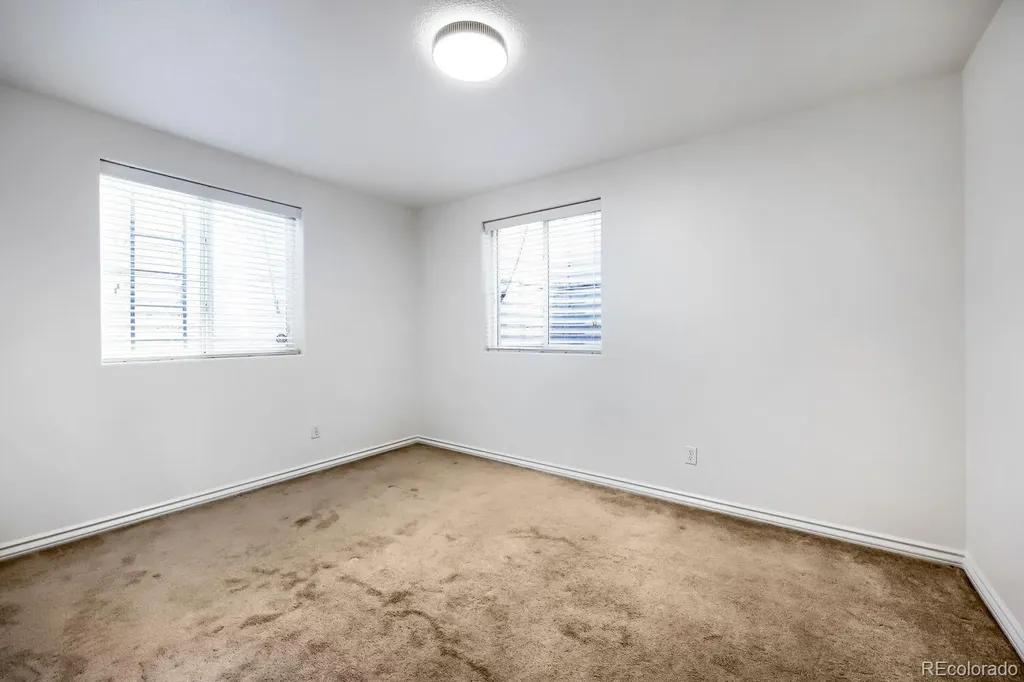 16604 Humboldt Street Thornton CO 80602