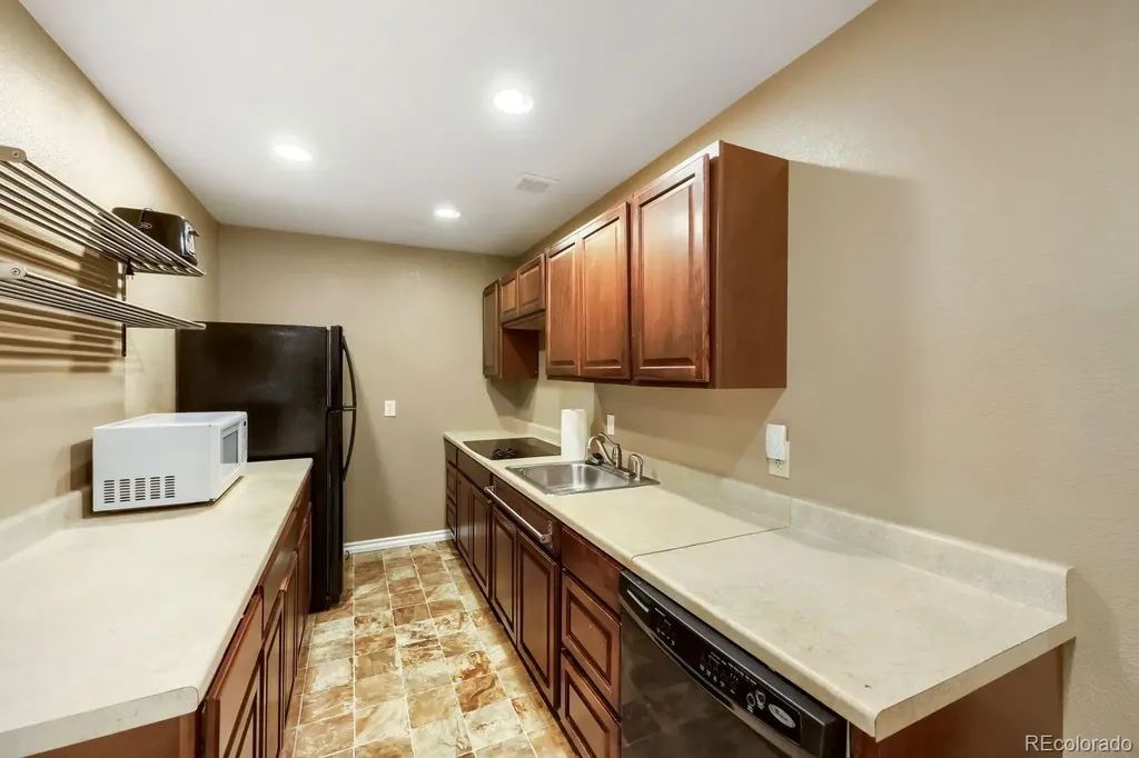 16604 Humboldt Street Thornton CO 80602