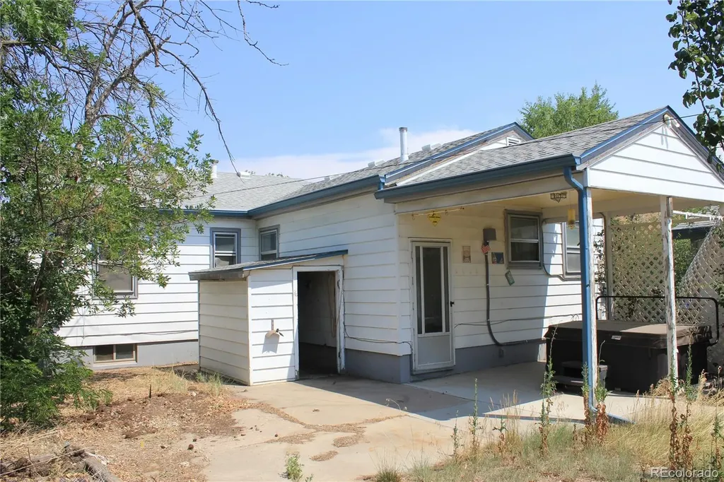 111 S 9th Avenue Brighton CO 80601