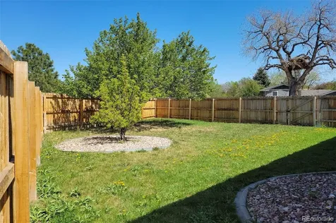 1089 S Johnson Way Lakewood CO 80226