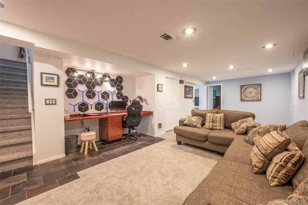 918 S Bross Street Longmont CO 80501