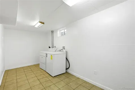 323 Fulton Street Aurora CO 80010