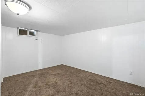 323 Fulton Street Aurora CO 80010