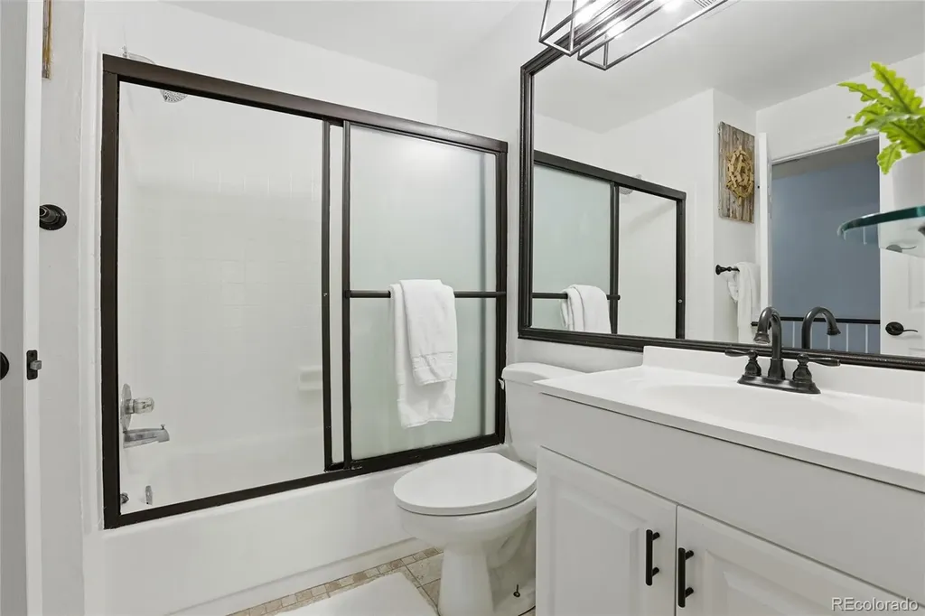 10326 W Dartmouth Avenue Lakewood CO 80227