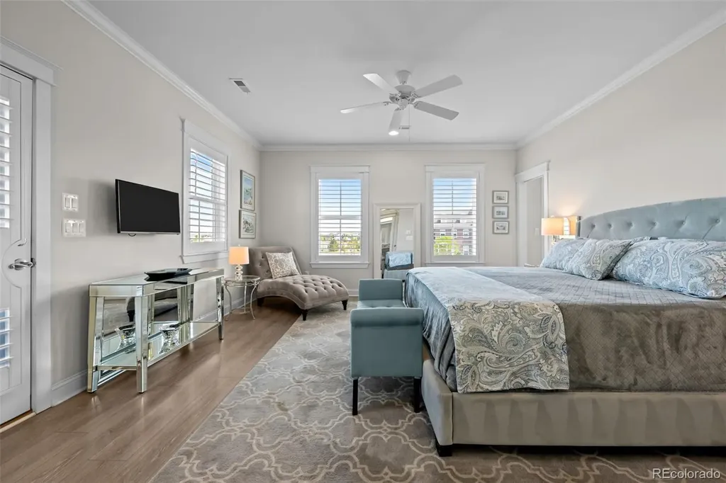 5093 Valentia Street Denver CO 80238