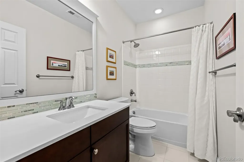 5093 Valentia Street Denver CO 80238