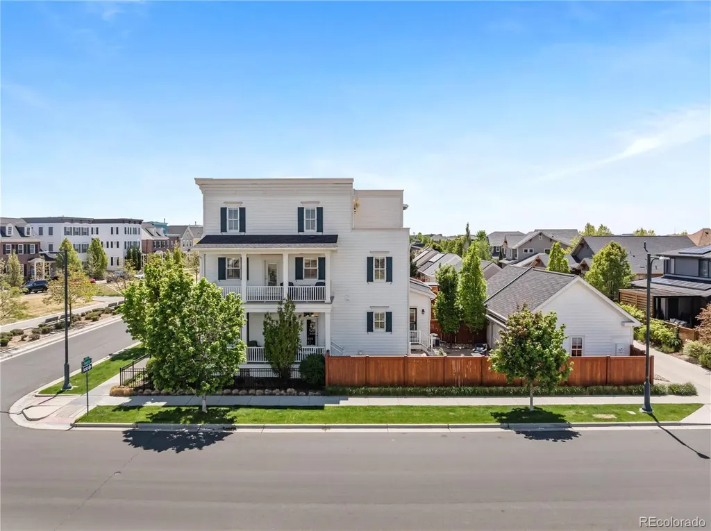 5093 Valentia Street Denver CO 80238