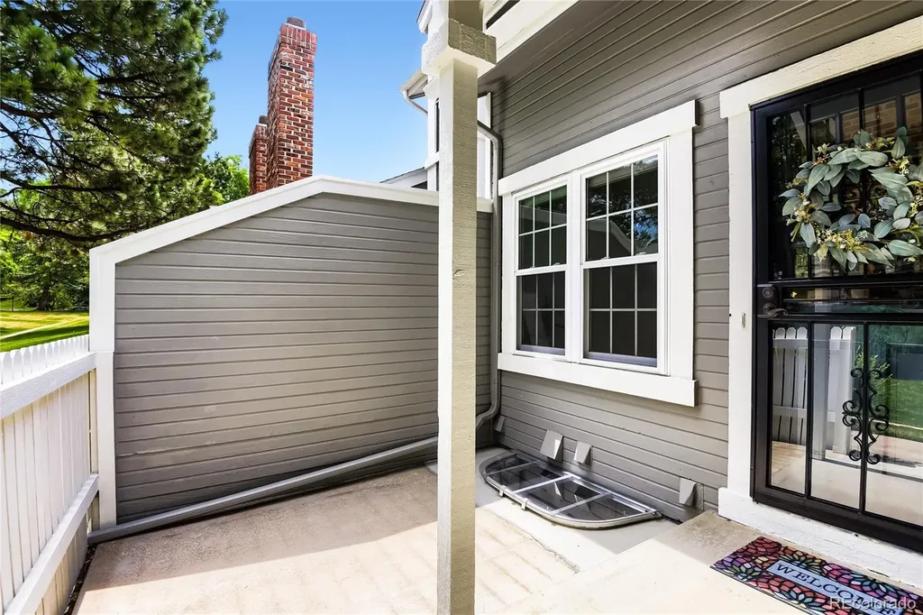 2901 W Long Drive Littleton CO 80120