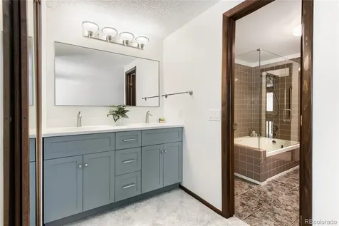 2901 W Long Drive Littleton CO 80120