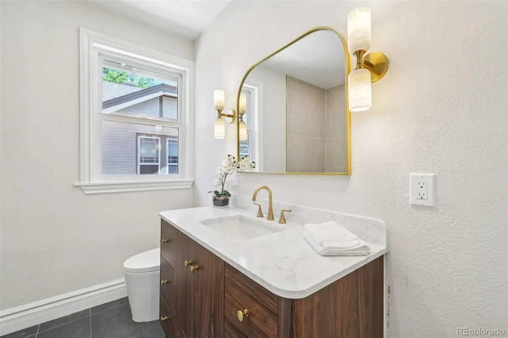 4214 King Street Denver CO 80211