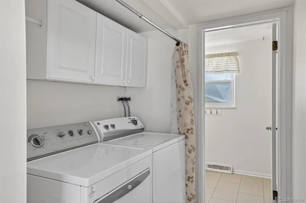 7183 E Warren Drive Denver CO 80224