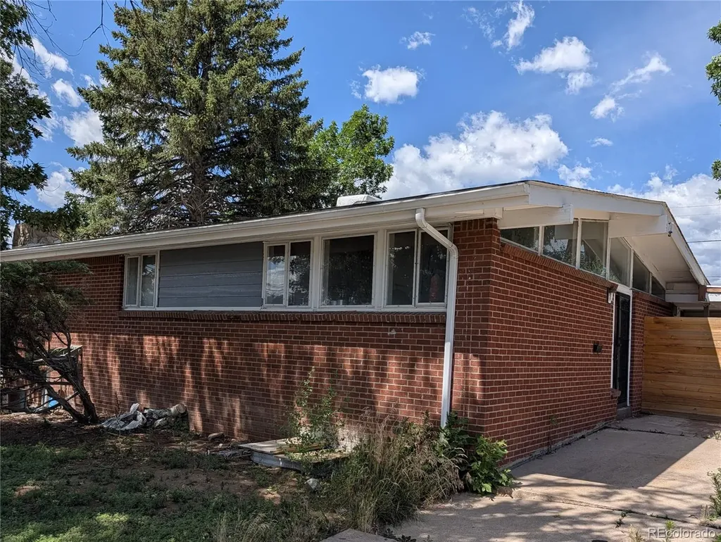 Denver CO, 2281 S Quitman Way