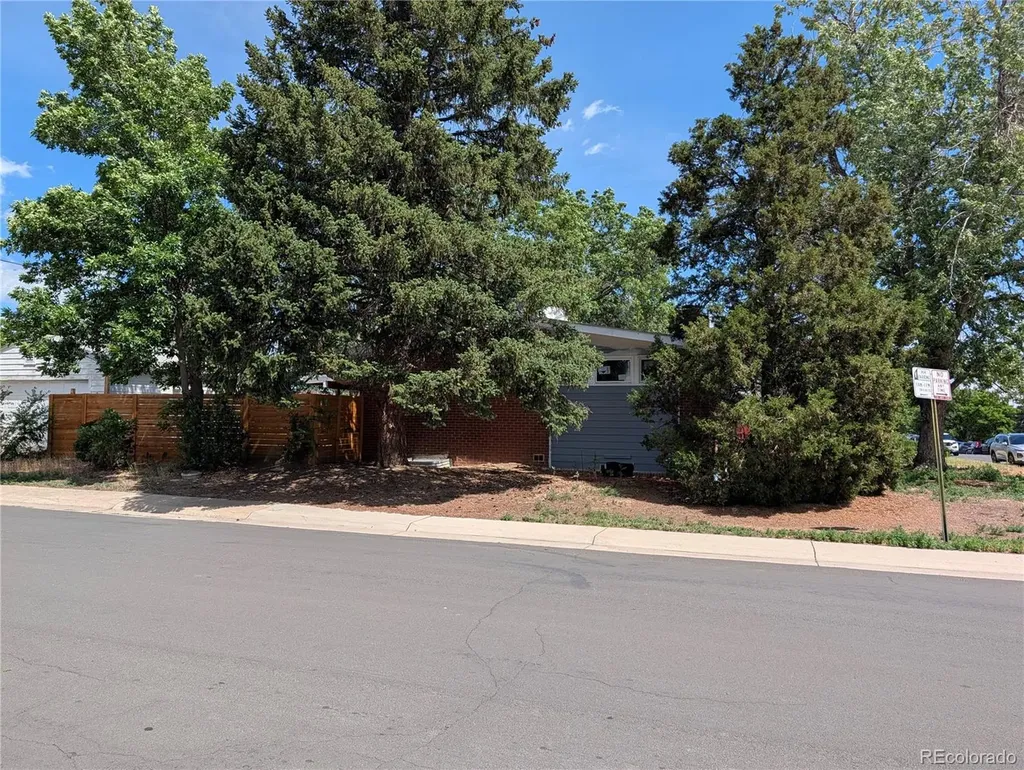 2281 S Quitman Way Denver CO 80219