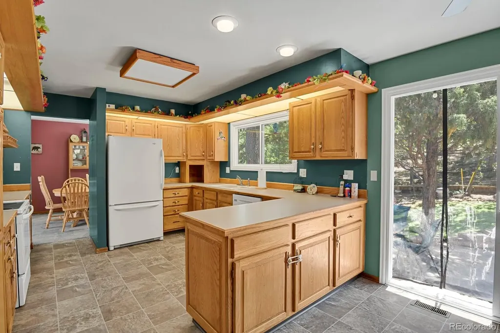 5325 Autumn Hills Court Colorado Springs CO 80919