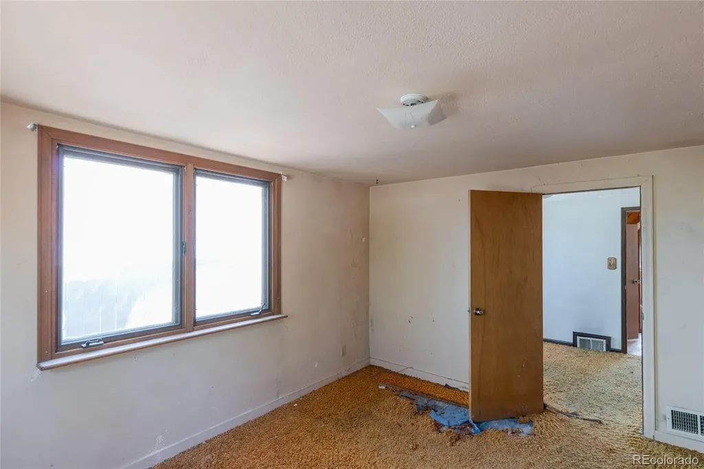 935 S Lowell Boulevard Denver CO 80219
