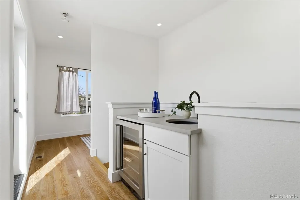 1331 Newton Street Denver CO 80204