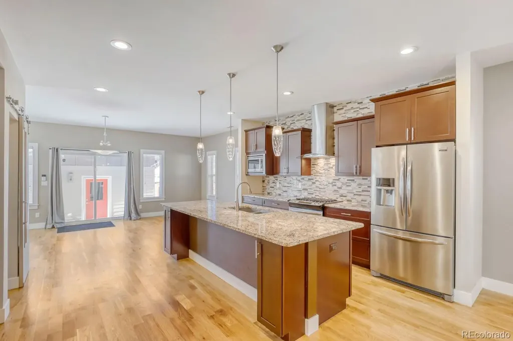 3433 N Gaylord Street Denver CO 80205