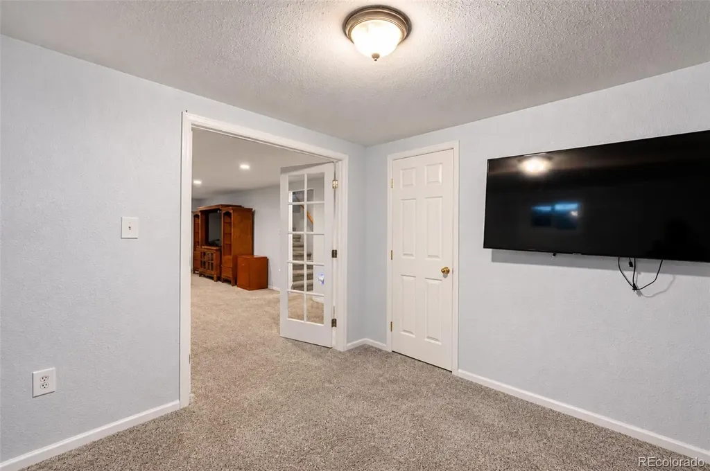 6696 Newcombe Street Arvada CO 80004