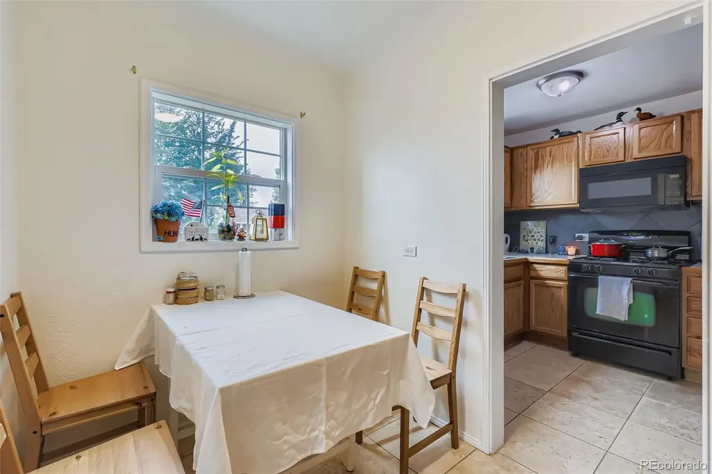 452 N Perry Street Denver CO 80204