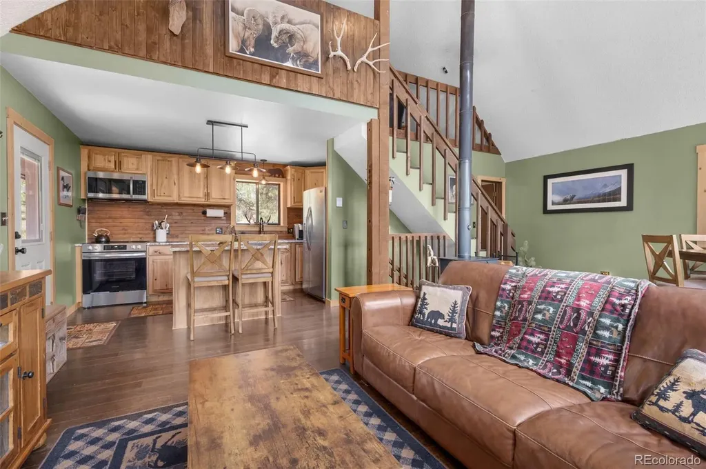 153 Arrowrock Circle Florissant CO 80816