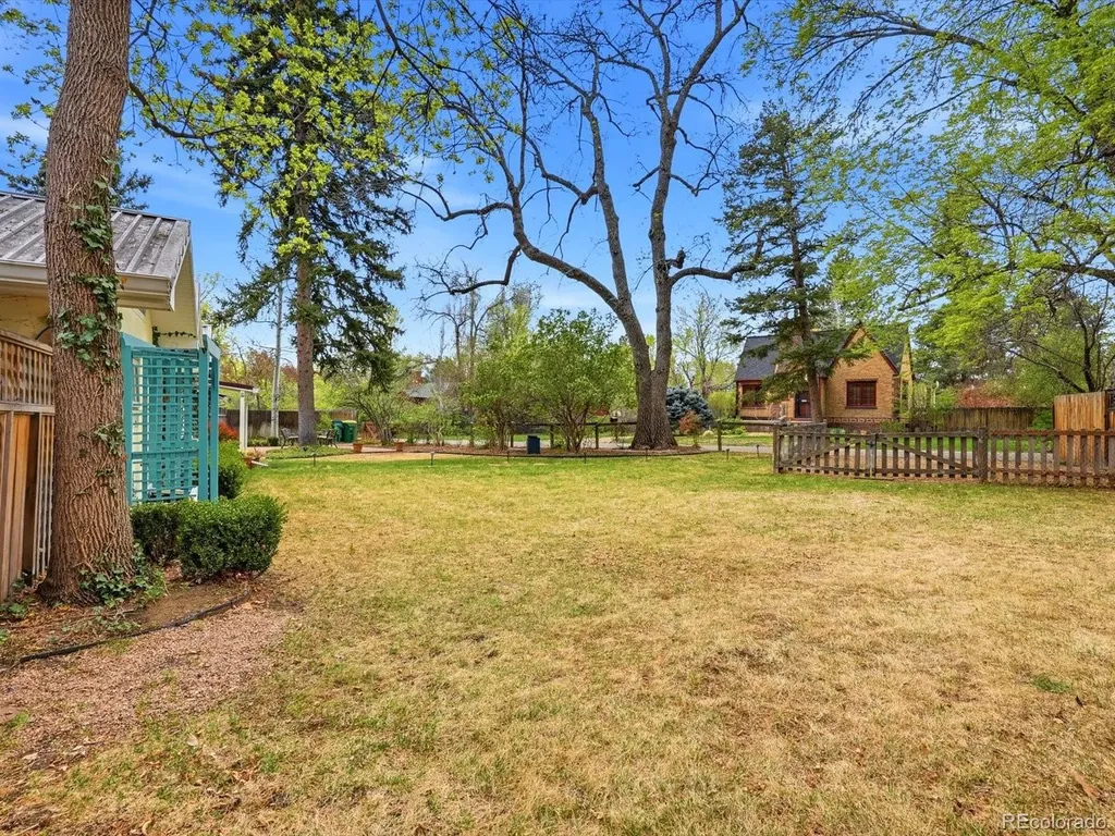 1602 Glen Bar Drive Lakewood CO 80215