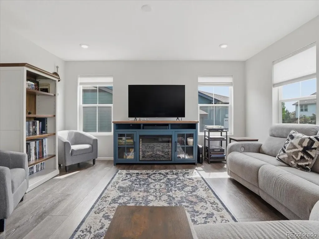 4606 N Bend Way Longmont CO 80504