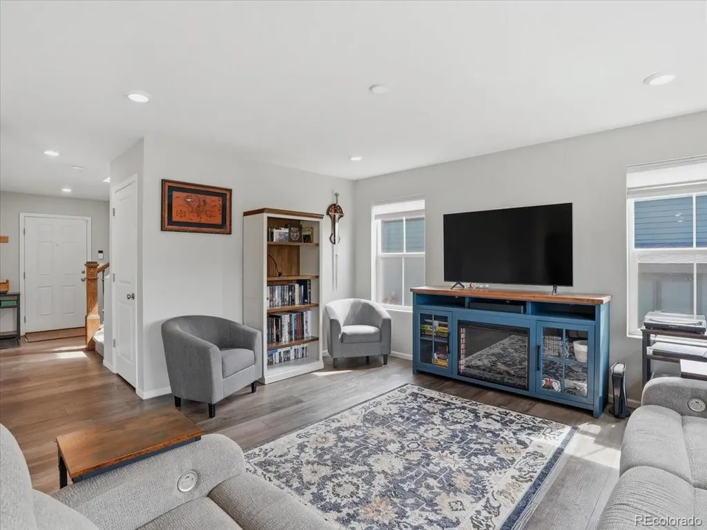 4606 N Bend Way Longmont CO 80504