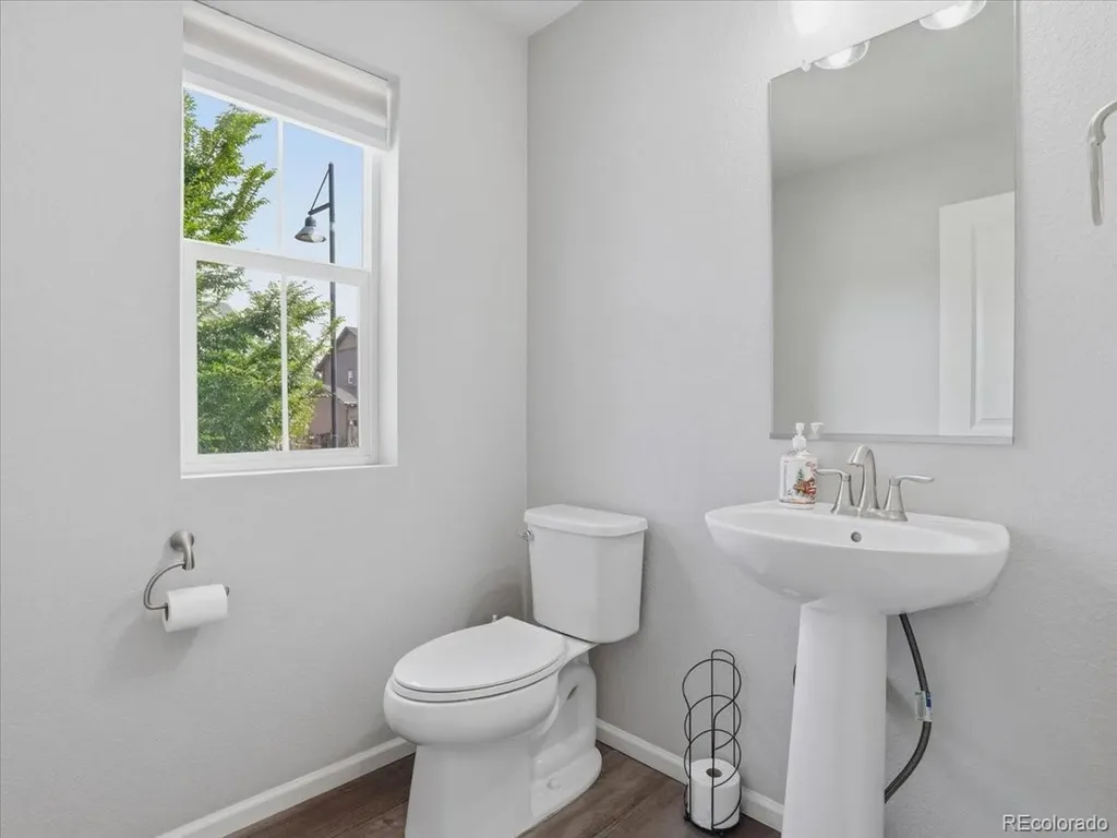 4606 N Bend Way Longmont CO 80504