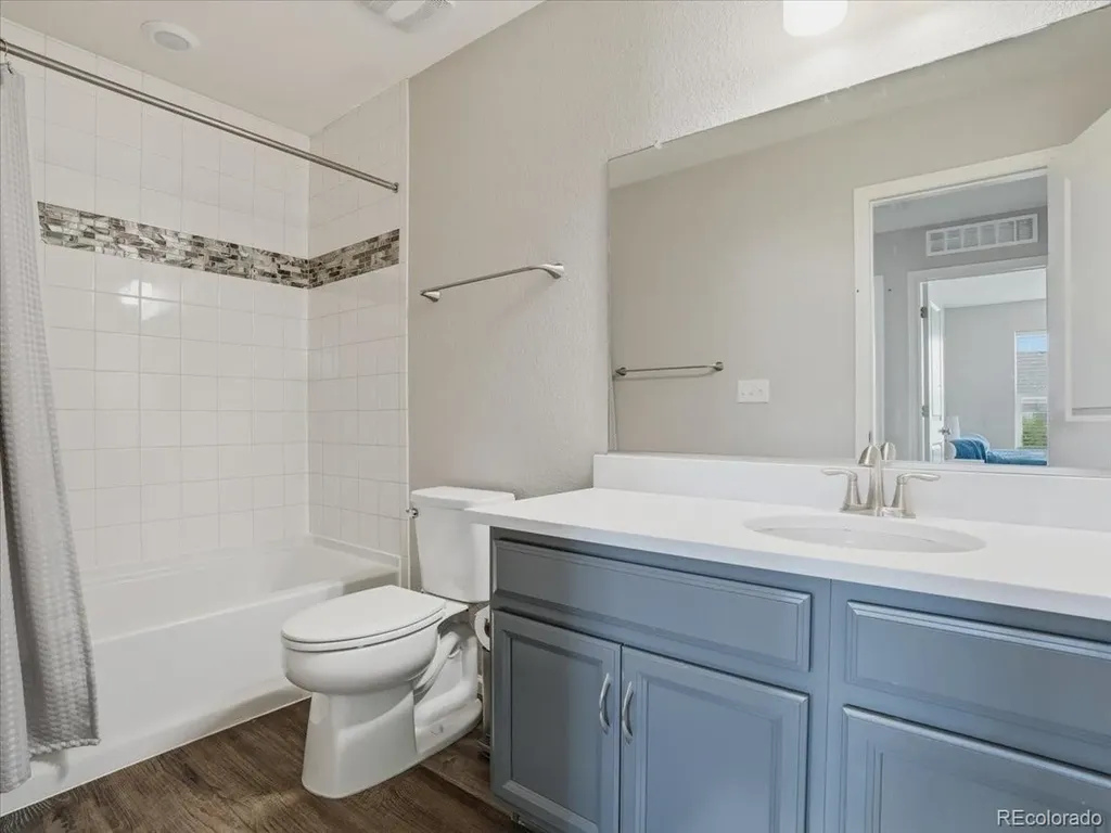 4606 N Bend Way Longmont CO 80504