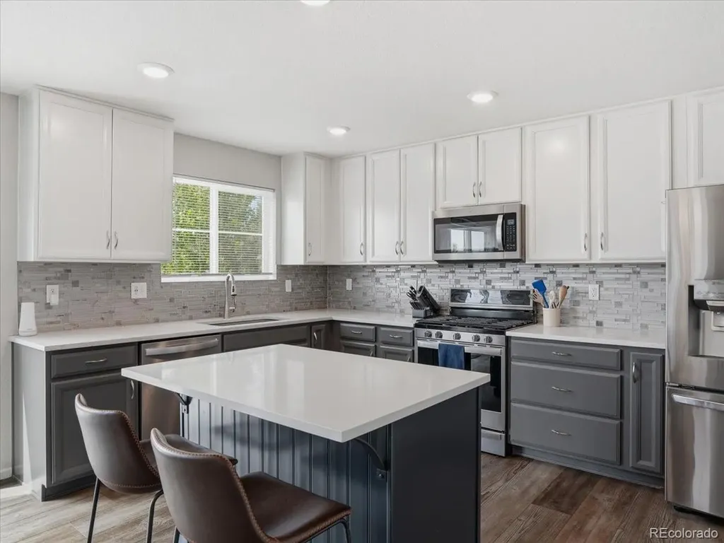 4606 N Bend Way Longmont CO 80504
