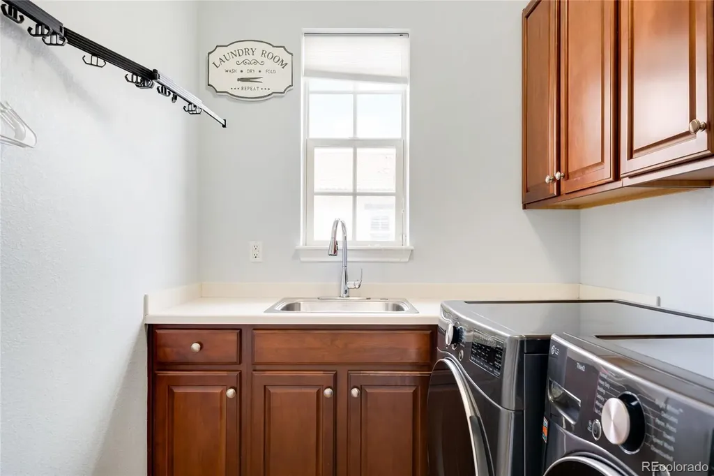 9135 E 29th Place Denver CO 80238