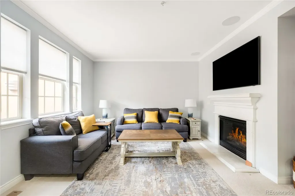 9135 E 29th Place Denver CO 80238