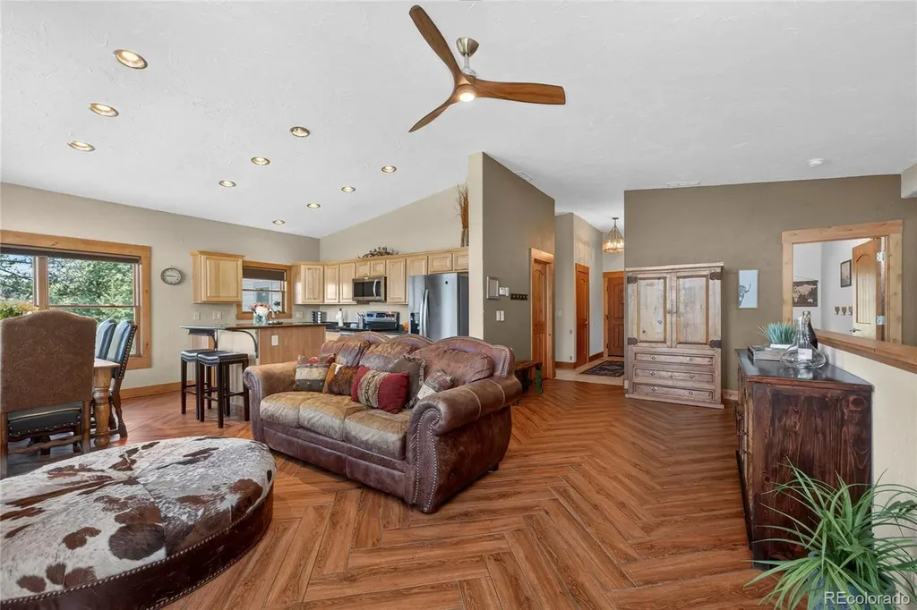 20 Honeysuckle Court Granby CO 80446