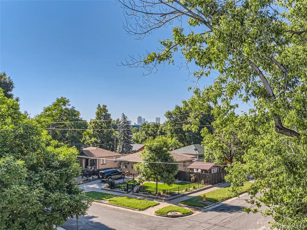 2605 W 40th Avenue Denver CO 80211