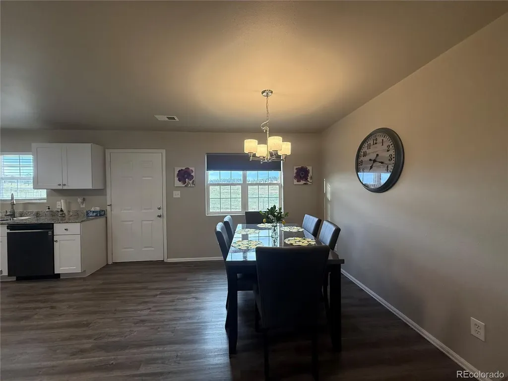 17 Garfield Circle Florissant CO 80816